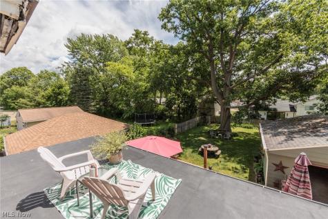 5364 Summit Road Lyndhurst OH 44124