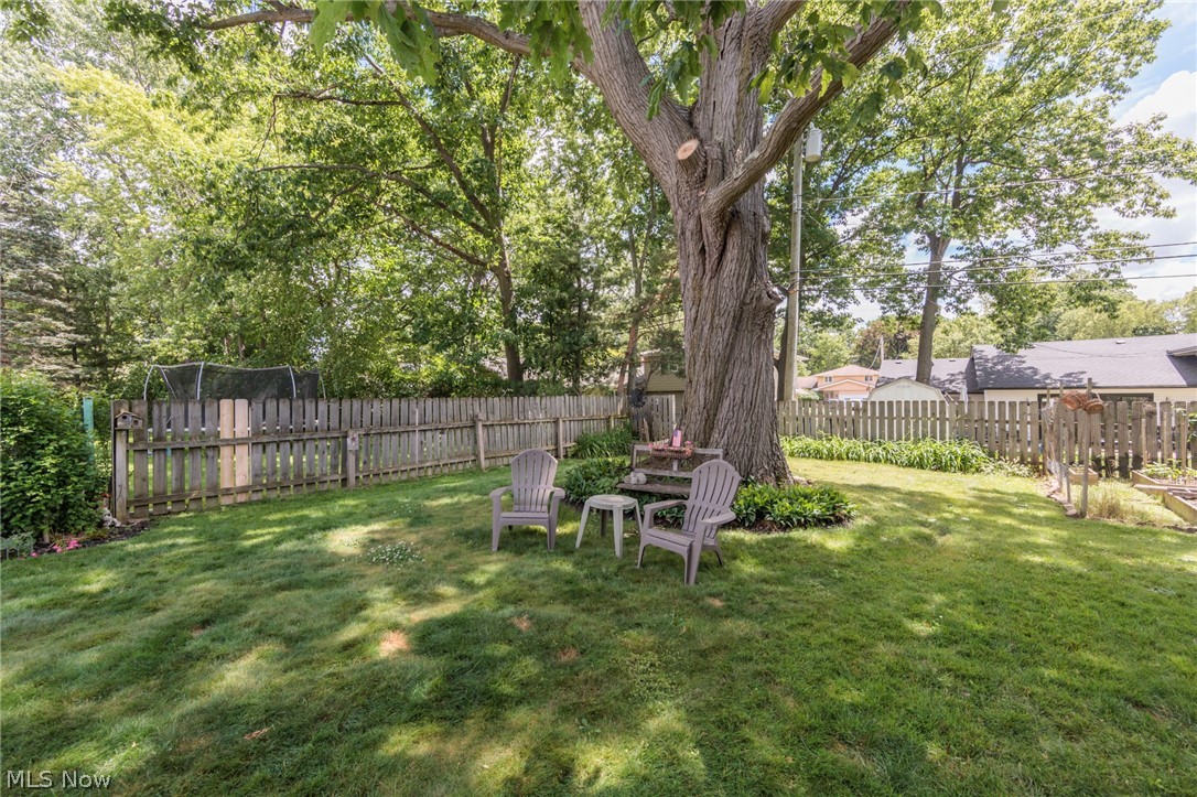 5364 Summit Road Lyndhurst OH 44124