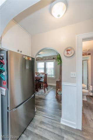 5364 Summit Road Lyndhurst OH 44124