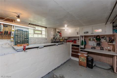 5364 Summit Road Lyndhurst OH 44124
