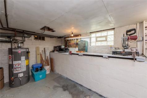 5364 Summit Road Lyndhurst OH 44124
