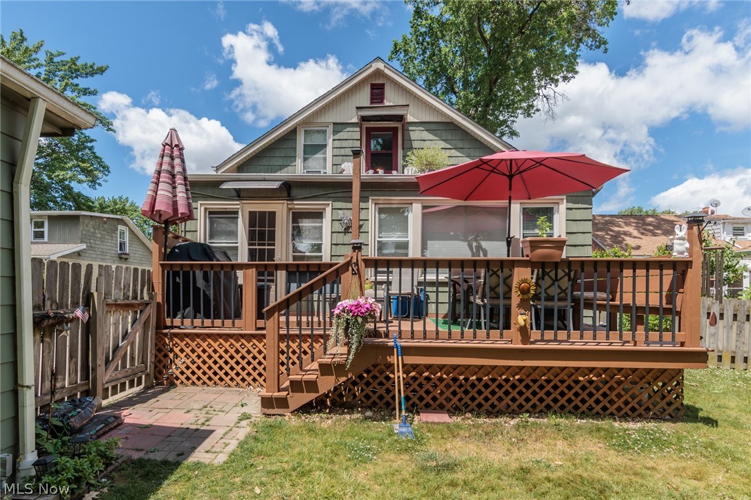 5364 Summit Road Lyndhurst OH 44124