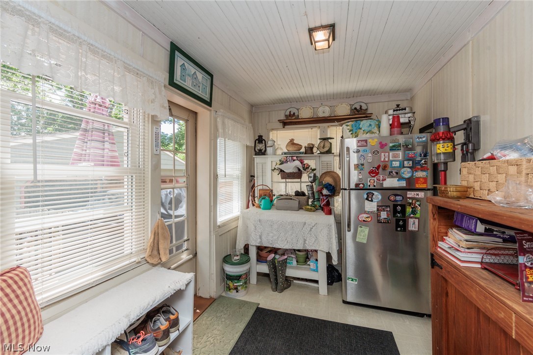 5364 Summit Road Lyndhurst OH 44124