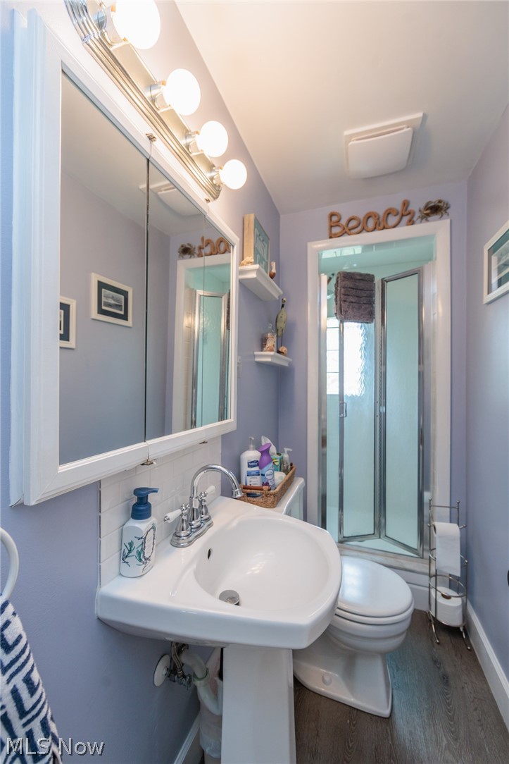 5364 Summit Road Lyndhurst OH 44124