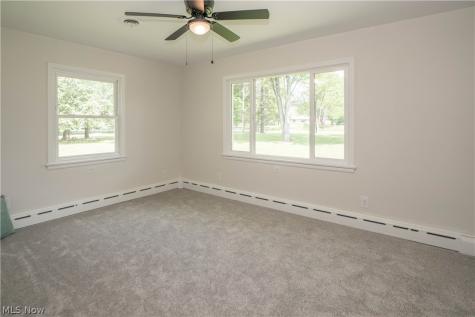 17684 Alexander Road Walton Hills OH 44146