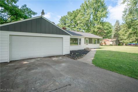 17684 Alexander Road Walton Hills OH 44146