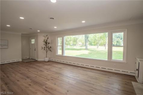 17684 Alexander Road Walton Hills OH 44146