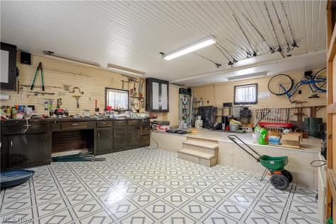 2108 S Arch Avenue Alliance OH 44601