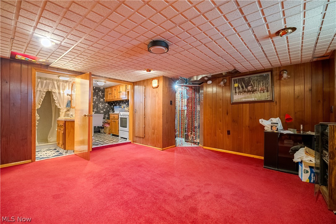 2108 S Arch Avenue Alliance OH 44601