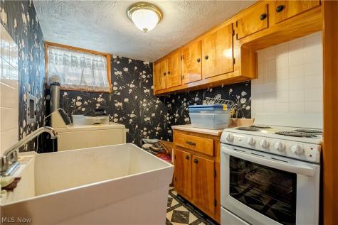 2108 S Arch Avenue Alliance OH 44601