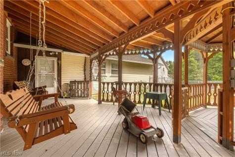 2108 S Arch Avenue Alliance OH 44601