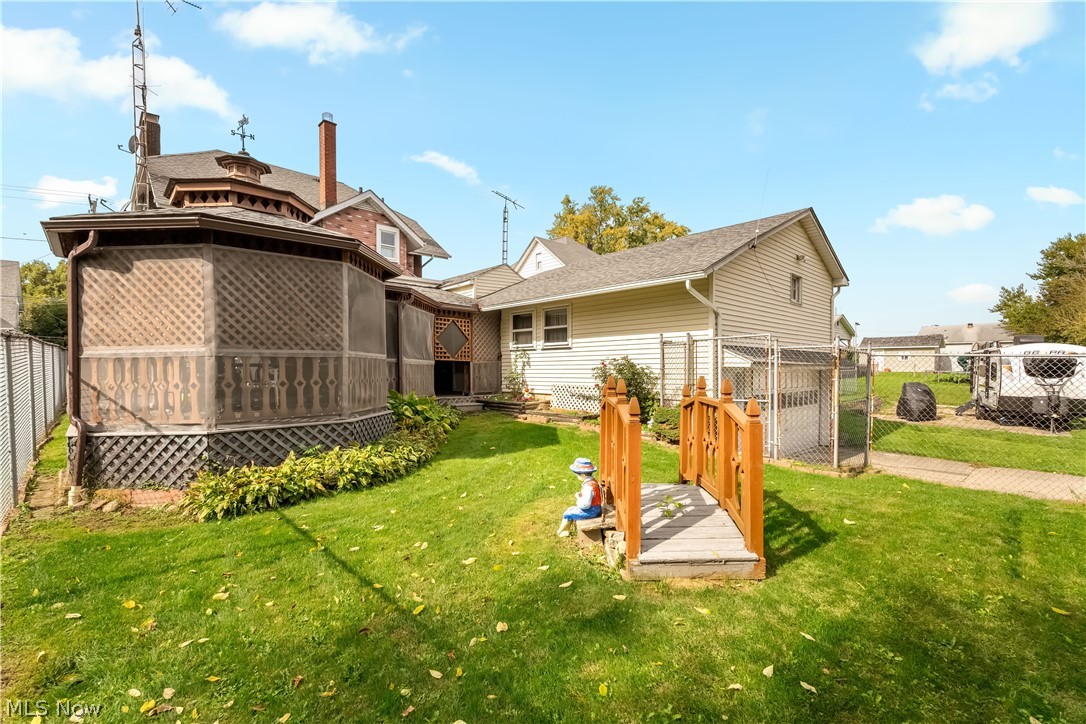 2108 S Arch Avenue Alliance OH 44601