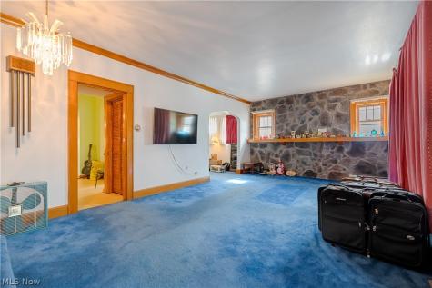 2108 S Arch Avenue Alliance OH 44601