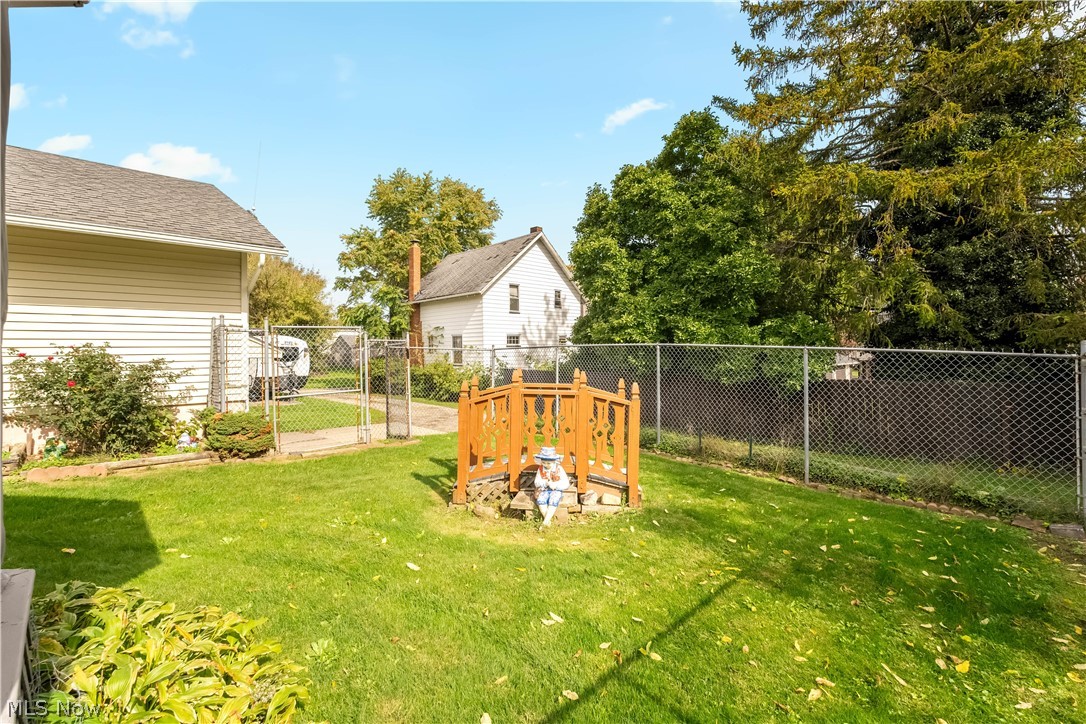 2108 S Arch Avenue Alliance OH 44601