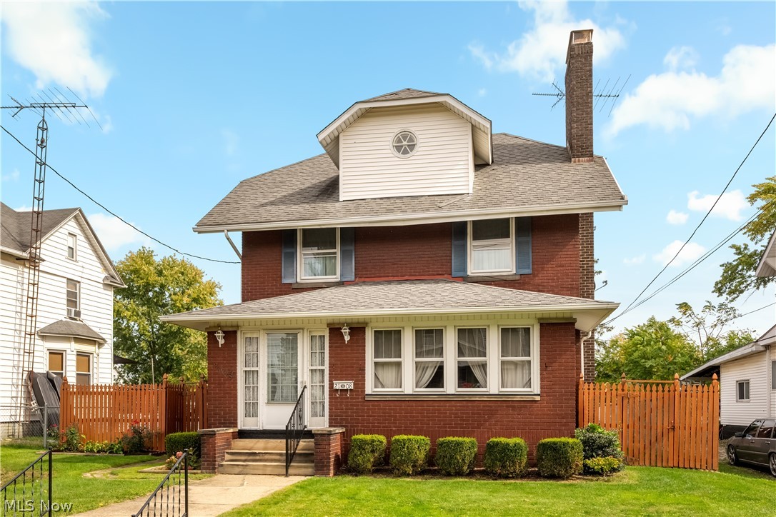 2108 S Arch Avenue Alliance OH 44601