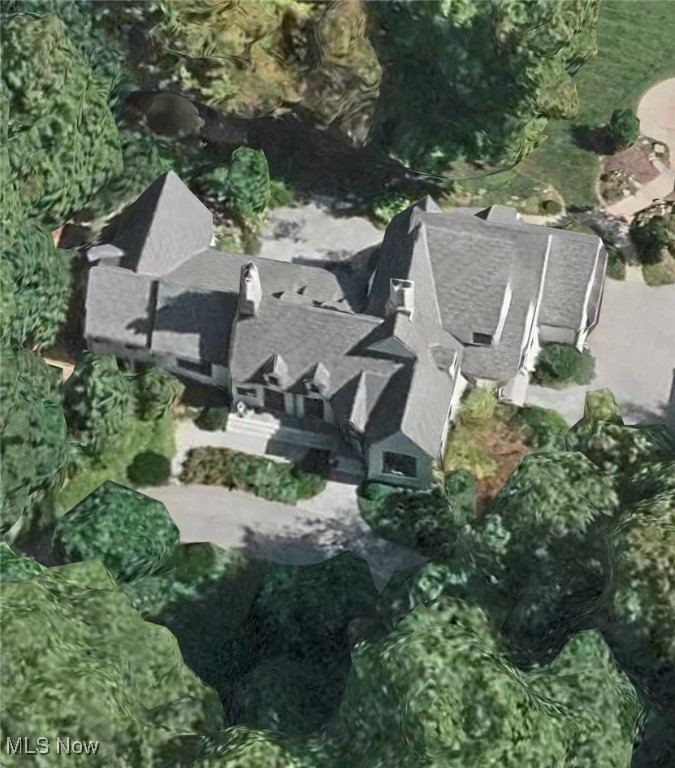 7067 South Lane Waite Hill OH 44094