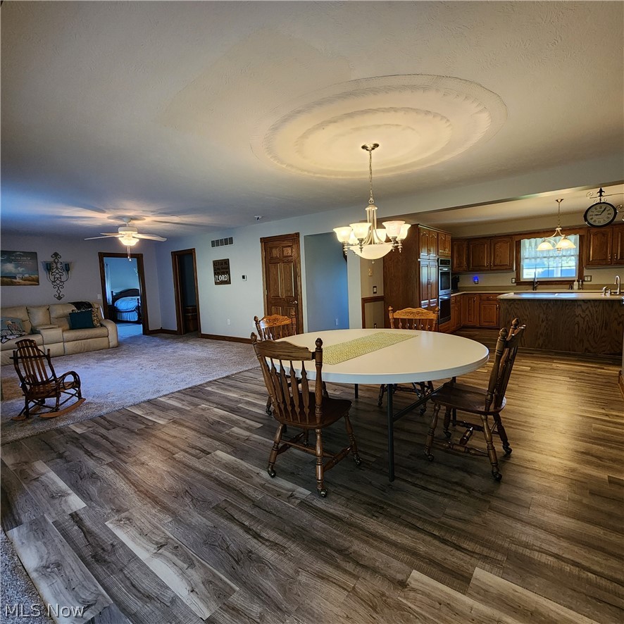 18799 Cadiz Road Lore City OH 43755