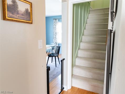 2268 Parkview Drive Cuyahoga Falls OH 44223