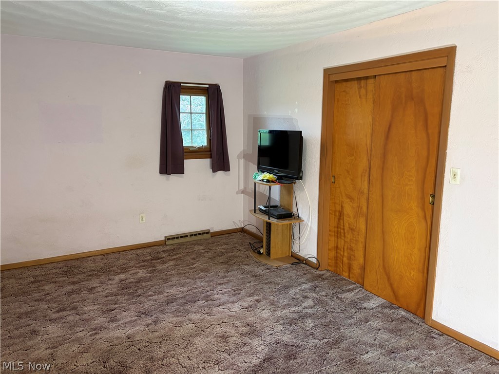 47647 Lyman Drive East Liverpool OH 43920