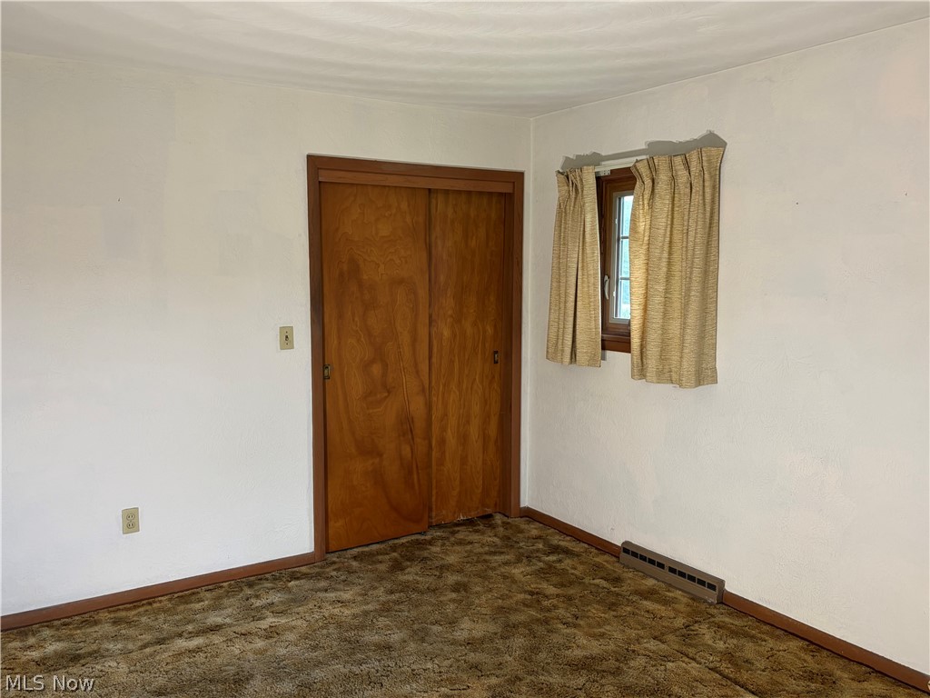 47647 Lyman Drive East Liverpool OH 43920
