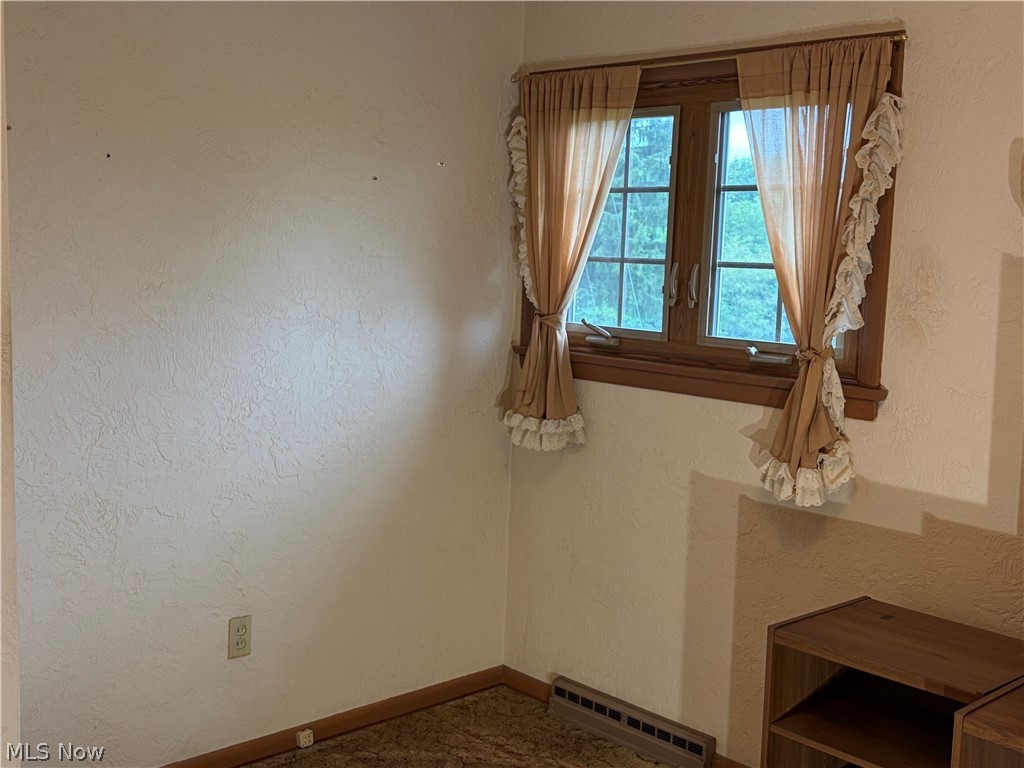 47647 Lyman Drive East Liverpool OH 43920
