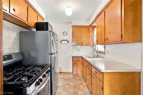 13739 Rybak Avenue Garfield Heights OH 44125