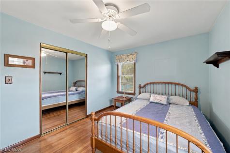 13739 Rybak Avenue Garfield Heights OH 44125