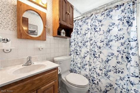 13739 Rybak Avenue Garfield Heights OH 44125