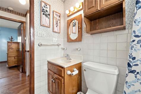 13739 Rybak Avenue Garfield Heights OH 44125