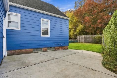 13739 Rybak Avenue Garfield Heights OH 44125