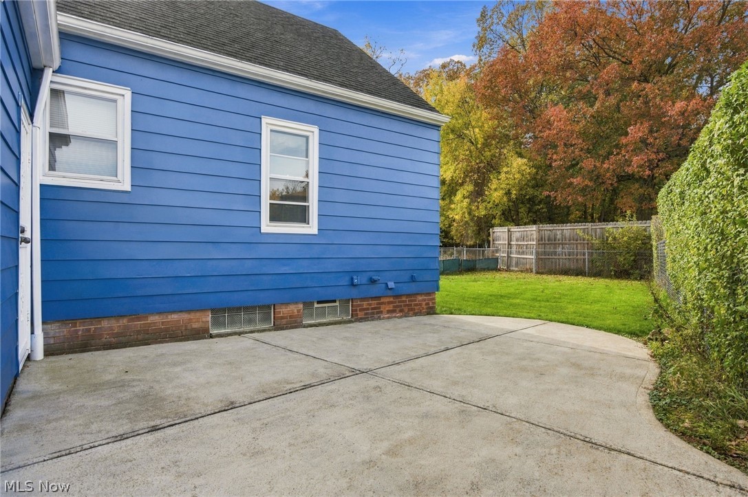 13739 Rybak Avenue Garfield Heights OH 44125