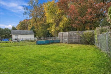 13739 Rybak Avenue Garfield Heights OH 44125