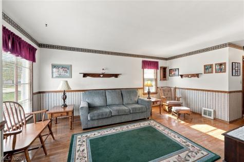 13739 Rybak Avenue Garfield Heights OH 44125