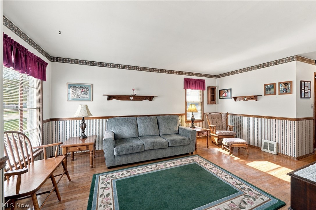 13739 Rybak Avenue Garfield Heights OH 44125