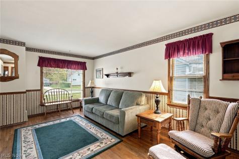 13739 Rybak Avenue Garfield Heights OH 44125