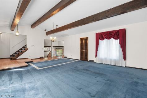 5058 Millwood Drive Broadview Heights OH 44147