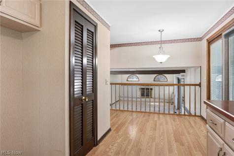 5058 Millwood Drive Broadview Heights OH 44147