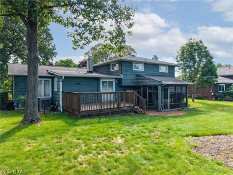 5058 Millwood Drive Broadview Heights OH 44147