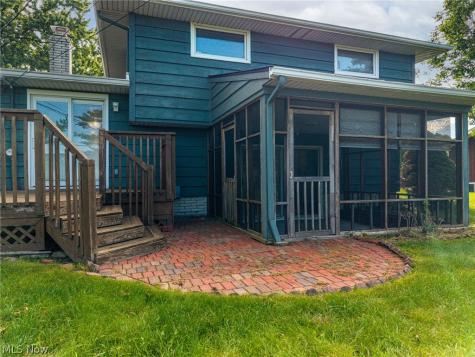 5058 Millwood Drive Broadview Heights OH 44147