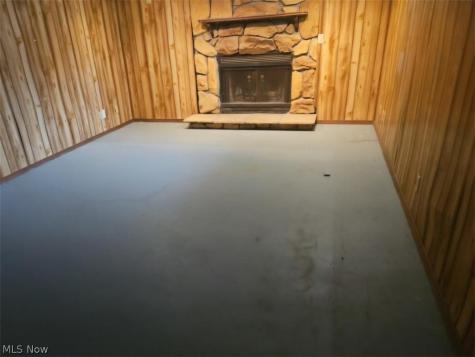 17626 Lois Way Doylestown OH 44230
