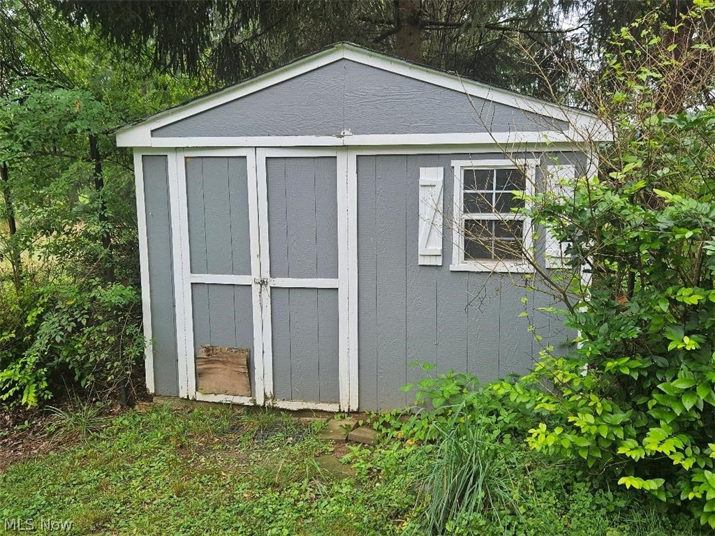 17626 Lois Way Doylestown OH 44230
