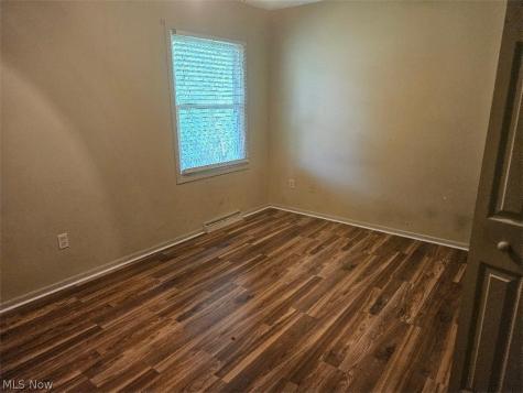 17626 Lois Way Doylestown OH 44230