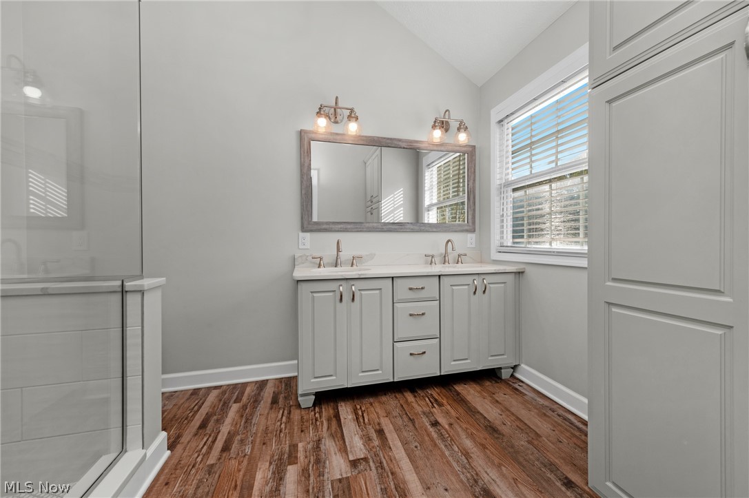 31877 Hazelwood Avon Lake OH 44012