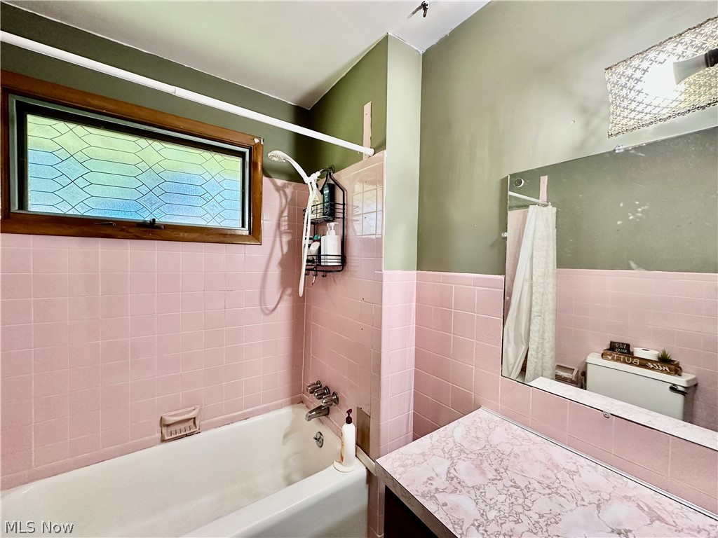 99 Greenridge Drive Geneva OH 44041