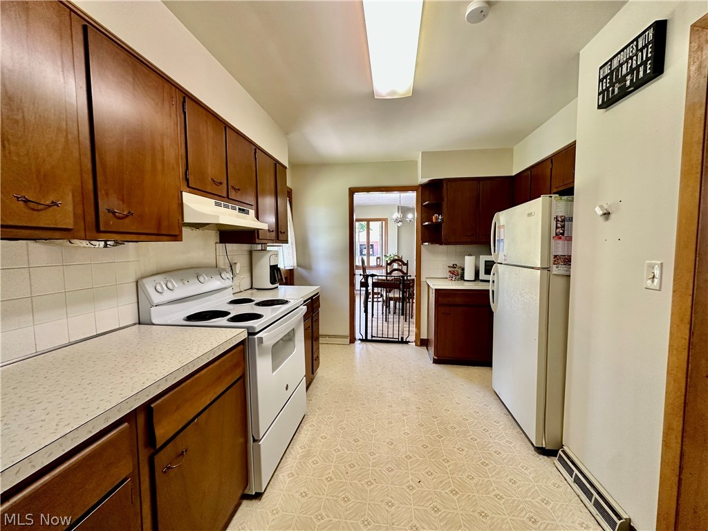99 Greenridge Drive Geneva OH 44041