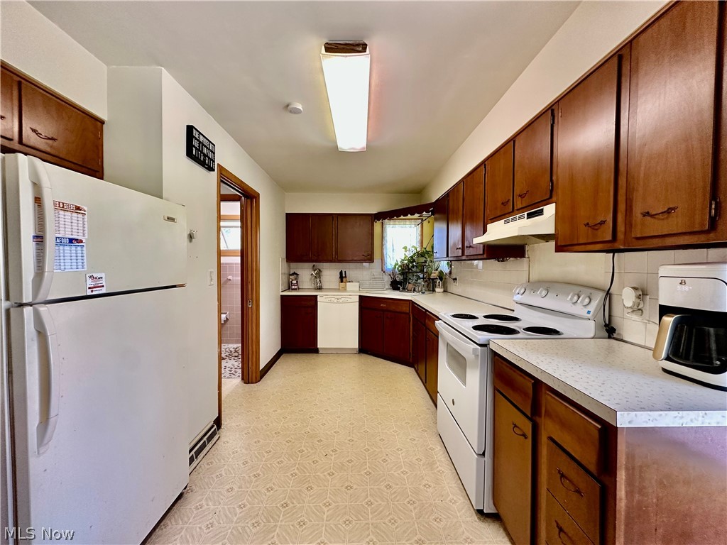 99 Greenridge Drive Geneva OH 44041