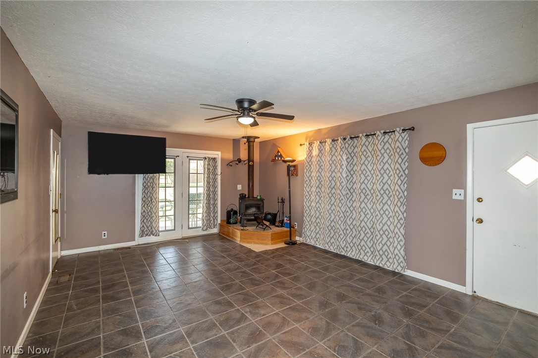 490 Mapleview Drive Seven Hills OH 44131