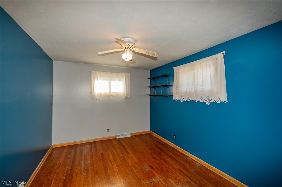 490 Mapleview Drive Seven Hills OH 44131