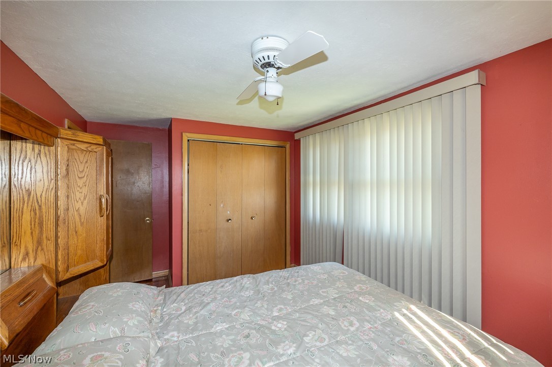 490 Mapleview Drive Seven Hills OH 44131