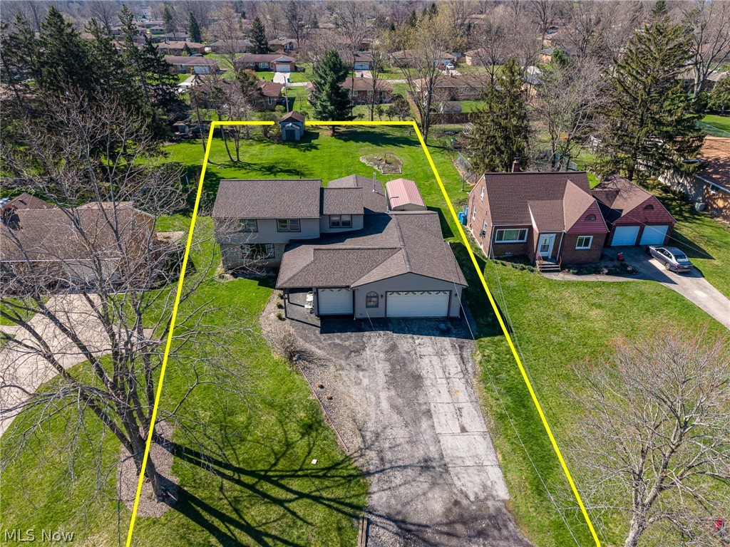 490 Mapleview Drive Seven Hills OH 44131